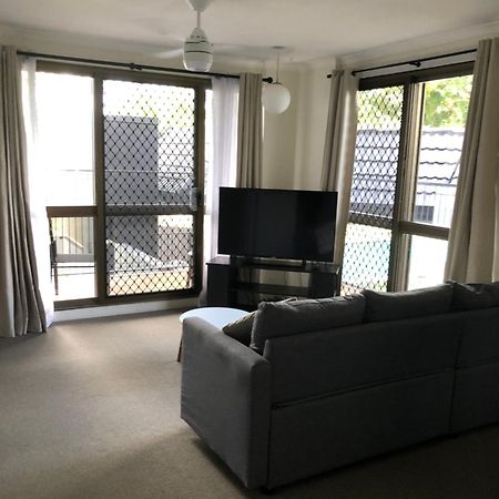 Coral Towers Holiday Suites Cairns Luaran gambar