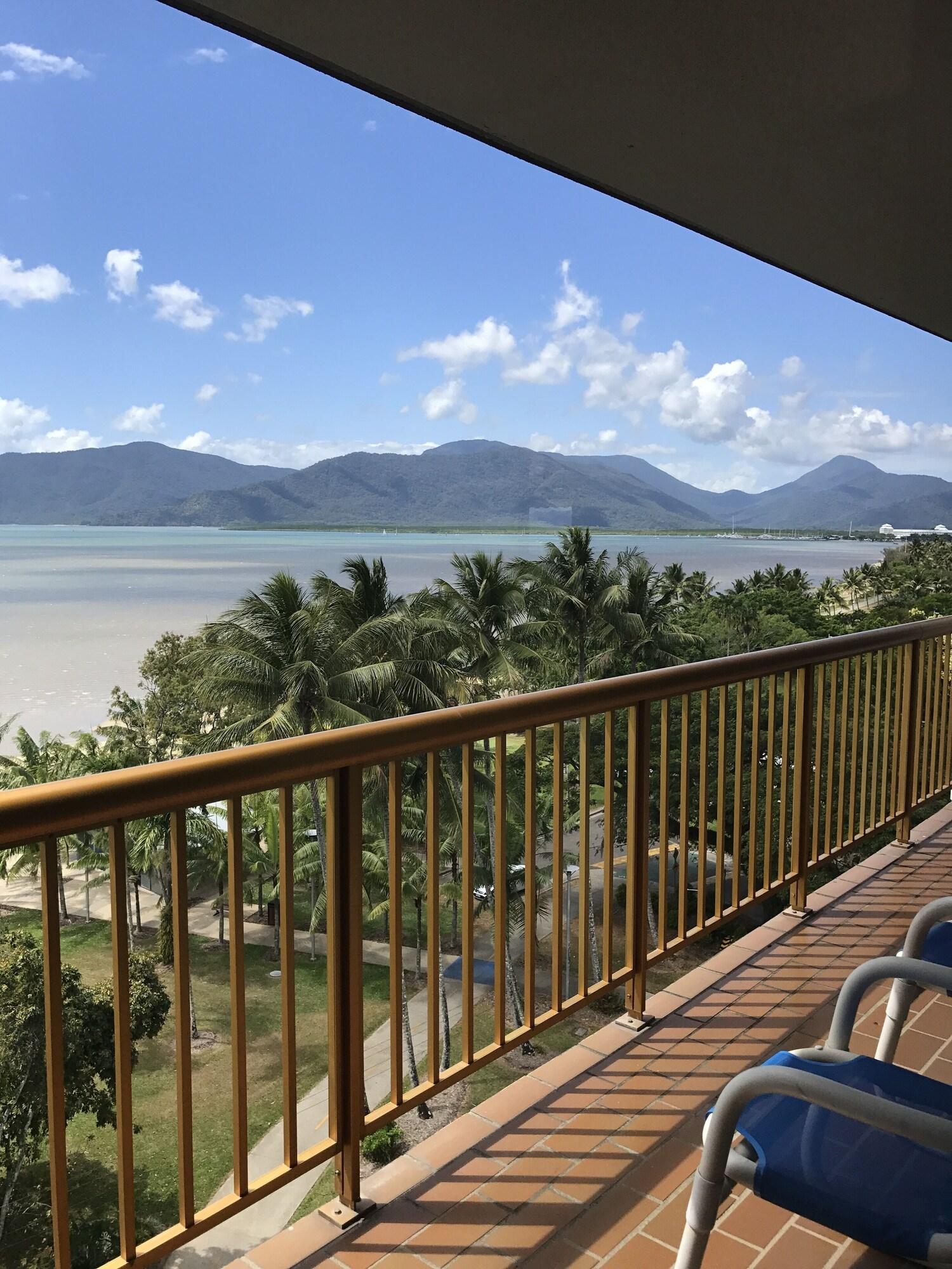 Coral Towers Holiday Suites Cairns Luaran gambar